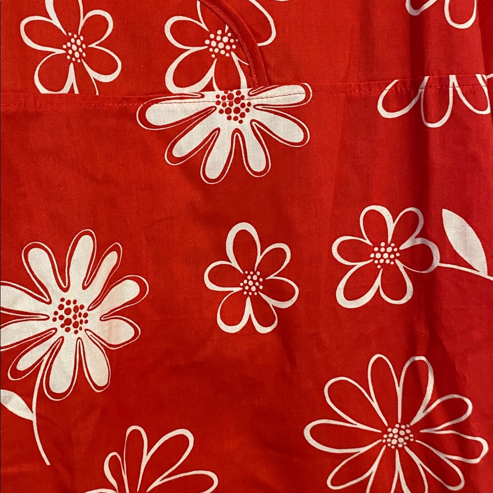 Peppermint Scrubs Pink w/ White Floral Print Scrub Top - Picture 3 of 5